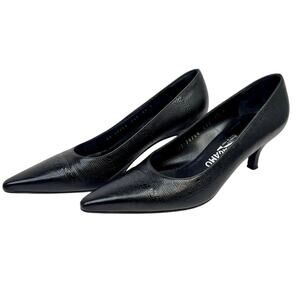 Salvatore Ferragamo Size 6.5 Giussy Black Calf Lizard Print Pumps 2 Inch Heel